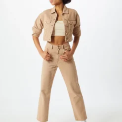 About You Crop Tops Top Gitta Dames Beige -About You Winkel d458096b6be285a7a1dcea7489f3d511 scaled