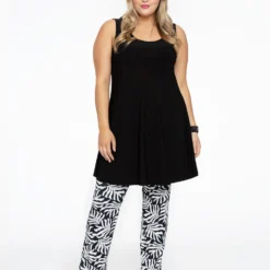 Pantalons Regular Broek Dames Zwart / Wit 6 Pantalons Regular Broek Dames Zwart / Wit -About You Winkel d7f7c5c894b6ef5b3b69e4bf237aff18 scaled