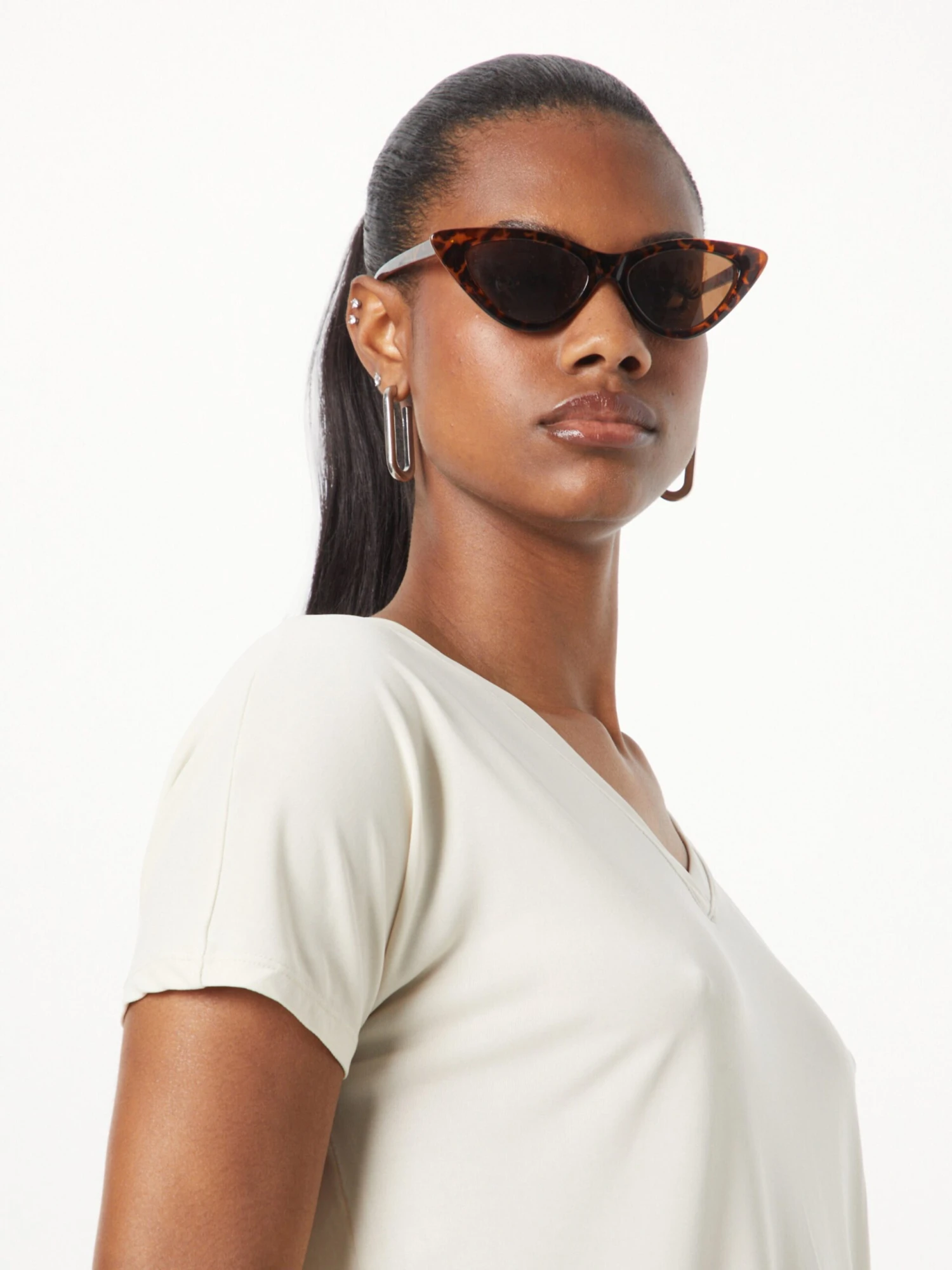 MOSS COPENHAGEN T-shirts Shirt Fenya Dames Taupe 4 MOSS COPENHAGEN T-shirts Shirt Fenya Dames Taupe - Afbeelding 2