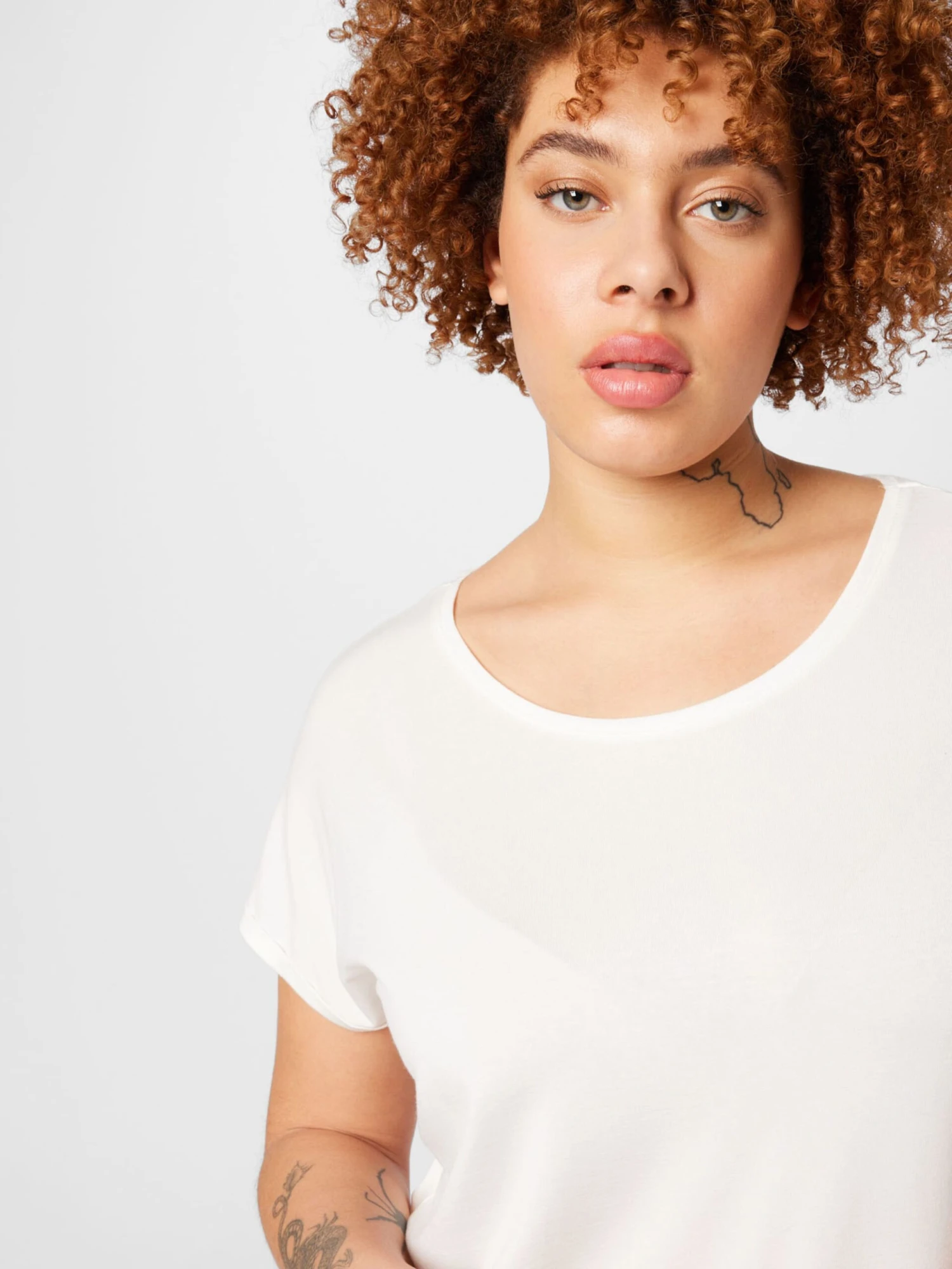 Vero Moda Curve T-shirts Shirt Aya Dames Wit 4 Vero Moda Curve T-shirts Shirt Aya Dames Wit - Afbeelding 2