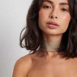 NA-KD Crop Tops Top Dames Bruin 9 NA-KD Crop Tops Top Dames Bruin -About You Winkel df98167e0cf836f7161f9bb7f03bf1a6 scaled