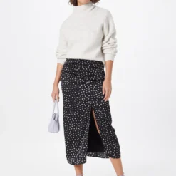 Neo Noir Maxi Rokken Rok Edison Dames Zwart -About You Winkel e600a9286df5c38409d8397464f14d22 scaled