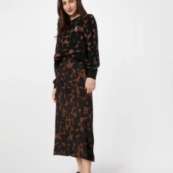 Armedangels Maxi Rokken Rok Arace Dames Bruin -About You Winkel e696a13fa84f8ff98d45cc2c153130bc scaled