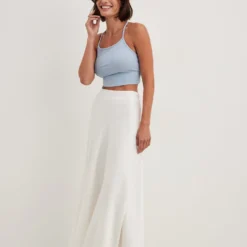 NA-KD Crop Tops Top Dames Blauw -About You Winkel e7348009bb8925a3ba8fb2031bb46e2f scaled