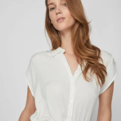 Vila Blouse Tops Blouse Dames Wit -About You Winkel eb95f519aa7e43eb821703acc46fd848 scaled
