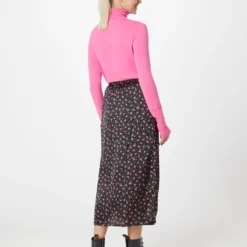Dorothy Perkins Midi Rokken Rok Ditsy Dames Zwart 10 Dorothy Perkins Midi Rokken Rok Ditsy Dames Zwart -About You Winkel ed4dae700150bfc249dd5280651e8b24 scaled